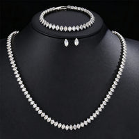 Parure de Bijoux Mariage pour Femme : Collier, Bracelet et Boucles d’oreilles en Zircon Cubique