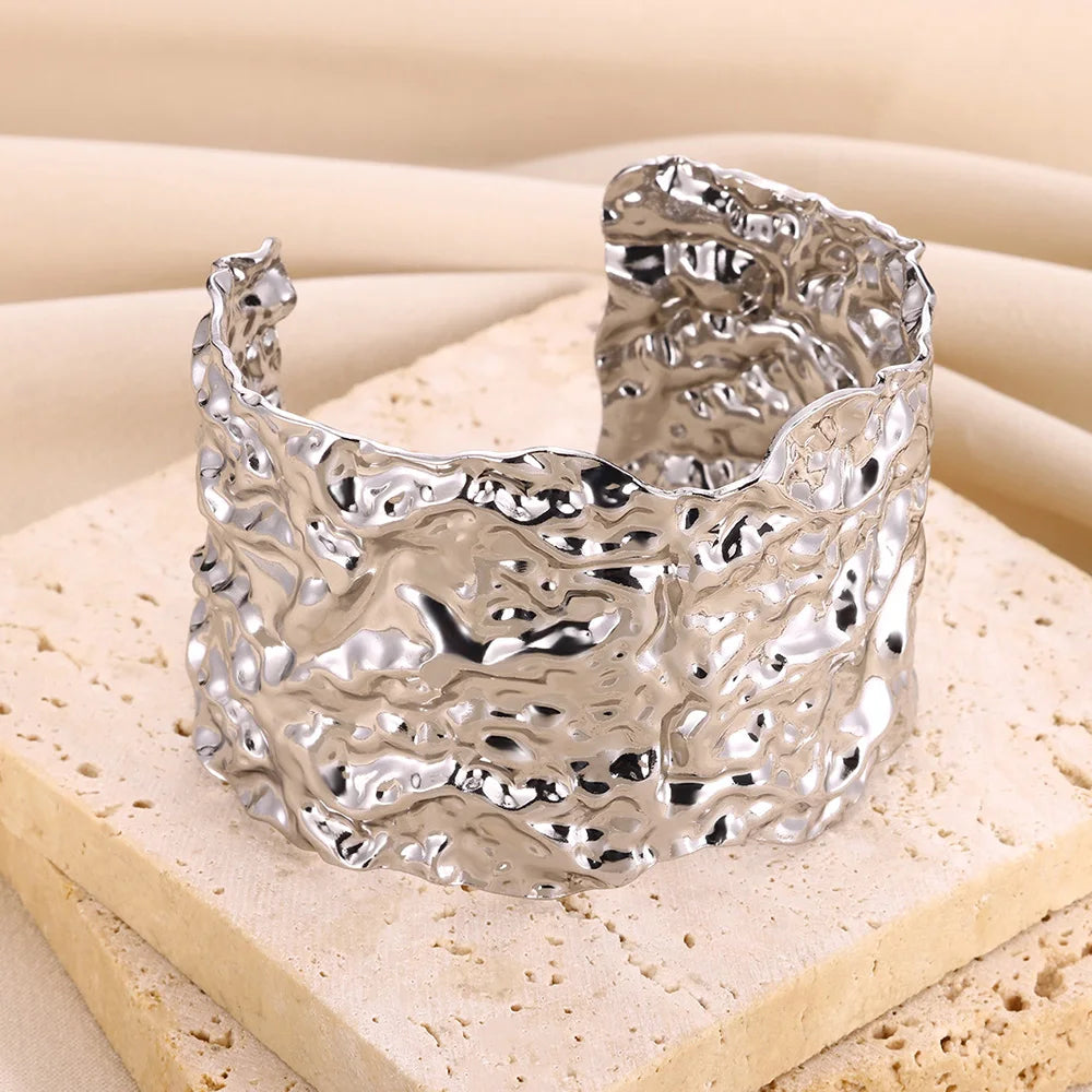 Bracelet Manchette Large Motif Floral – Bijou Vintage Élégant, Idée Cadeau Mariage