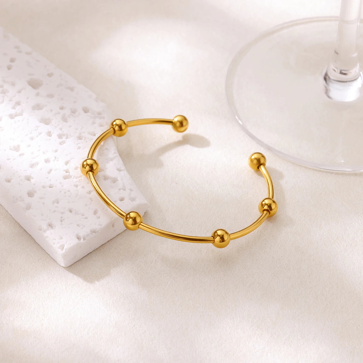 Bracelet Manchette Large Motif Floral – Bijou Vintage Élégant, Idée Cadeau Mariage