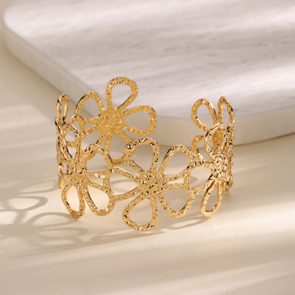 Bracelet Manchette Large Motif Floral – Bijou Vintage Élégant, Idée Cadeau Mariage
