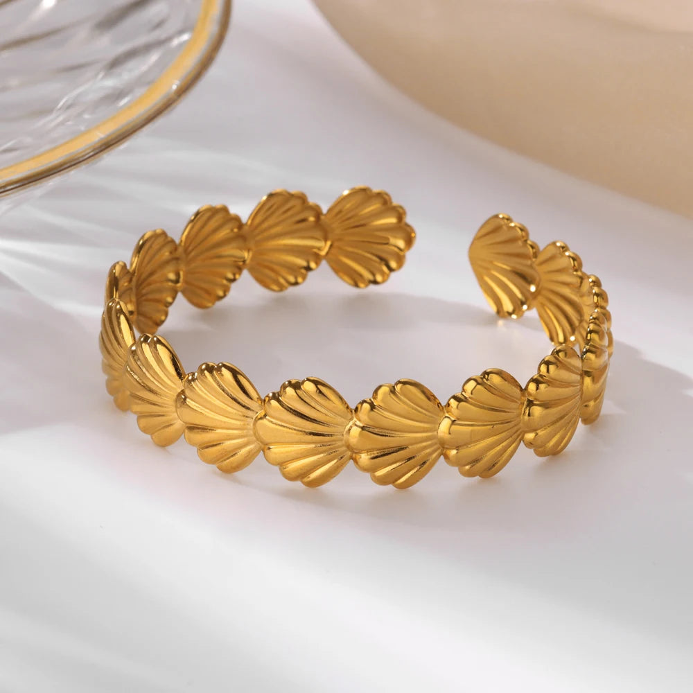 Bracelet Manchette Large Motif Floral – Bijou Vintage Élégant, Idée Cadeau Mariage